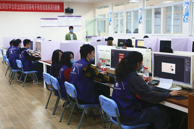 重庆交通职业学院成功举办重庆市第十三届高职院校学生技能大赛“电子商务”赛项及计算机网络技术服务竞赛